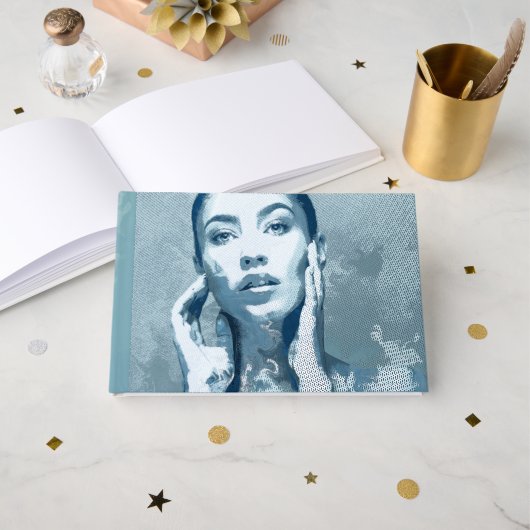 "Woman in Blue" Gastenboek (Voorkant open)