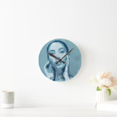 "Woman in Blue" Ronde Klok (Huis)