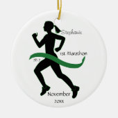 Woman Marathon Runner Ornament in Green (Voorkant)