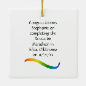 Woman Marathon Runner Ornament in Rainbow (Achterkant)