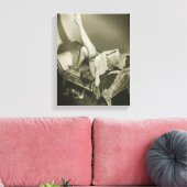 Woman Reading Magazine Canvas Afdruk (Insitu (Woonkamer))