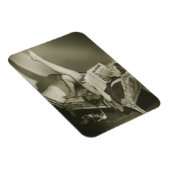 Woman Reading Magazine Magneet (Rechterzijde)