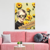 Woman Trailblazer Daisies Kitsch Canvas Afdruk (Insitu (Woonkamer))