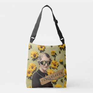  Woman Trailblazer Daisies Kitsch Crossbody Tas
