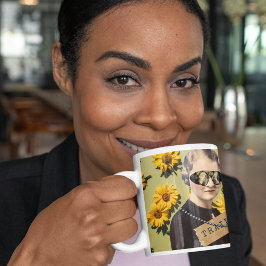 Woman Trailblazer Daisies Kitsch Koffiemok