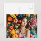 Woman with grapes and floral arrangement briefkaart (Voorkant / Achterkant)