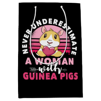 Woman with Guinea Pig Cavy Roddent Medium Cadeauzakje