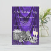 Womans Paarse Silver Shoe Champagne Birthday Kaart (Staand voorkant)