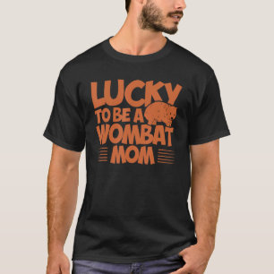Wombat Lucky wordt een vrouw die een moeder is die T-shirt