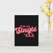 Women Groovy In My Single Era Anti-valentines Divo Kaart (Gele Bloem)