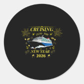 Womens Adventure Awaits – Welcome 2026 V-neck  Ronde Sticker (Voorkant)