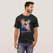 Womens CHILDLESS CAT LADIES VOTE ROSIE THE RIVETER T-shirt (Voorkant volledig)