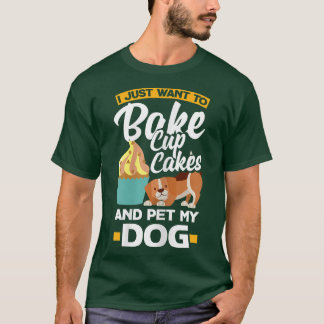 Womens Cupcake Baking Dog Owner 2932 T-shirt