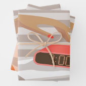 Womens die de wekker in de hand drukken inpakpapier vel (In situ)