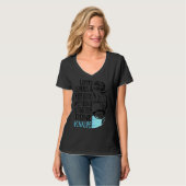 Womens Dy Coffee Scrubs en Rubber Glove Messy Bu T-shirt (Voorkant volledig)