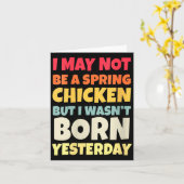 Womens Funny Getting Older Retro Spring Chicken Bi Kaart (Gele Bloem)