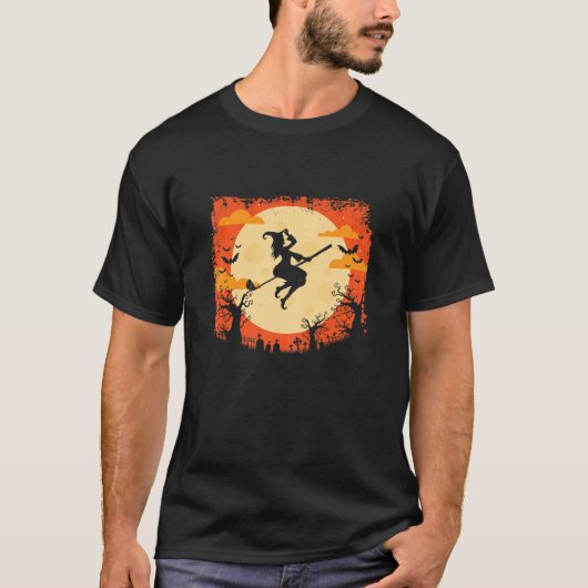 Womens Golf Witch Riding Golf Stick Funny Halwee T-shirt (Voorkant)