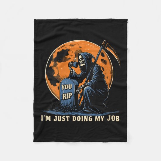 Womens Grim Reaper Humor I'm Just Doing My Job Moo Fleece Deken (Voorkant)
