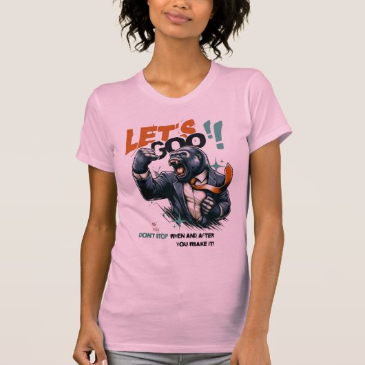 WOMEN'S LET'S GOO LESSONS LEARN SOFT TEE T-SHIRT (Voorkant)
