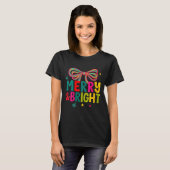 Womens Merry And Bright Christmas Crew 2025 Funny T-shirt (Voorkant volledig)
