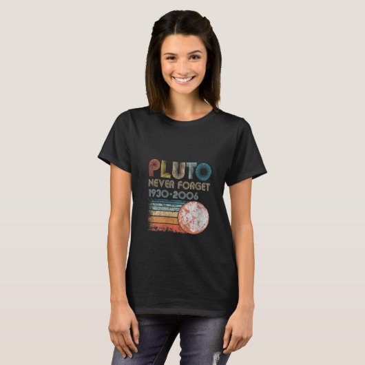 Womens Pluto vergeet nooit T-shirt (Voorkant volledig)