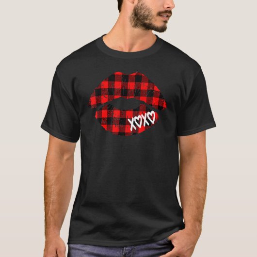 Womens Red Buffalo Plaid Lips  Valentine Day XOXO T-shirt (Voorkant)