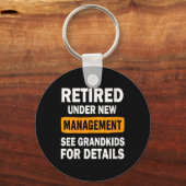 Womens Retired Under New Management See Grandkids  Sleutelhanger (Voorkant)
