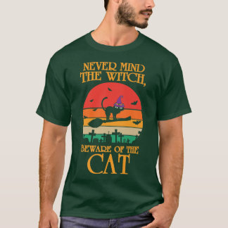 Womens Scary Halloween design broom grappige kat m T-shirt
