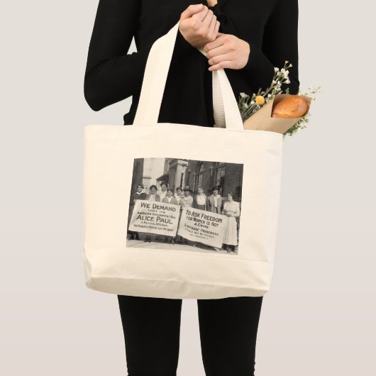 Women's Suffrage Pickets, 1917 Grote Tote Bag (Voorkant (product))