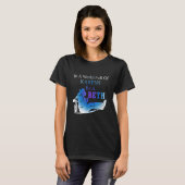 Womens Womens In A World Full Of Karens  Be A Beth T-shirt (Voorkant volledig)