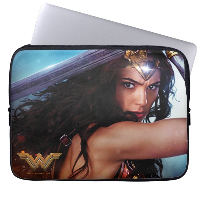 Wonder-vrouw blokkeert zwaard laptop sleeve (Voorkant)