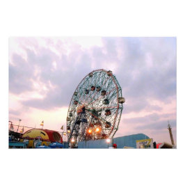 'Wonder Wheel bij schemering' Fotoprint Foto Afdruk