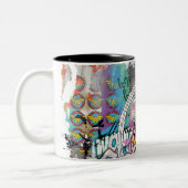 Wonder Woman Collage 6 Tweekleurige Koffiemok (Links)