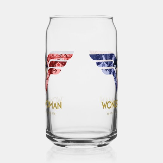 Wonder Woman Crossed Arms in Logo Collage Blikvorm Glas (Links)