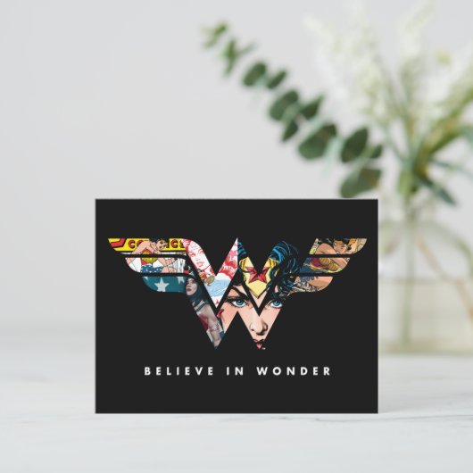 Wonder Woman "Geloof in Wonder" Collage Logo Uitnodiging Briefkaart (Staand voorkant)