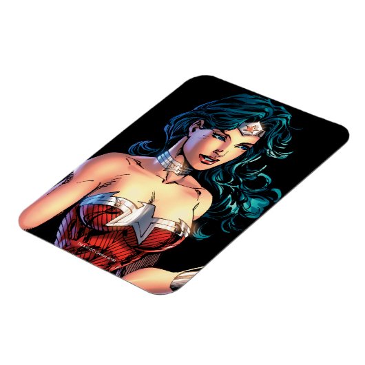 Wonder Woman Gripping Lasso Atop Rock Magneet (Linkerzijde)