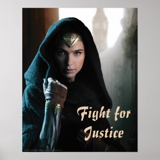Wonder Woman in Cloak Poster (Voorkant)