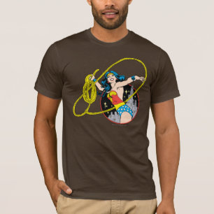 Wonder Woman met de Achtergrond van de Stad T-shirt