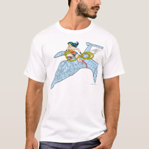 Wonder Woman over ruimteschip T-shirt