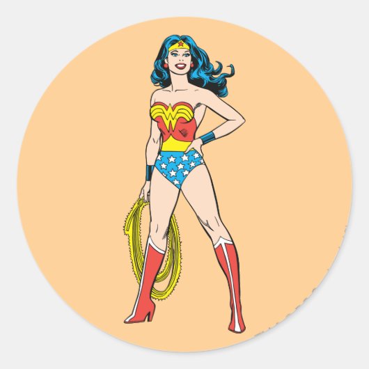 Wonder Woman Standing Ronde Sticker (Voorkant)
