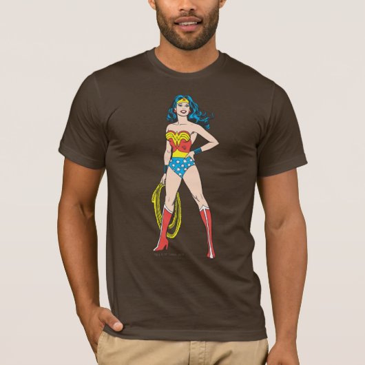 Wonder Woman Standing T-shirt (Voorkant)