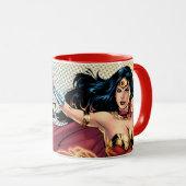 Wonder Woman Wearing Cape Mok (Voorkant rechts)