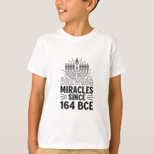 Wonderen brouwen sinds 164 BCE Chanoeka Joods T-shirt