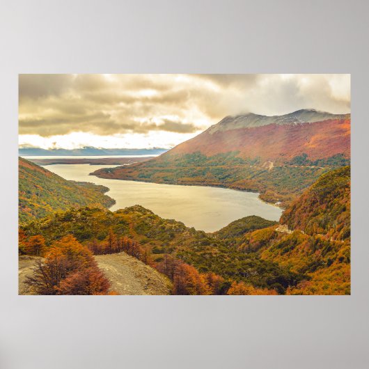 Wonderen van het wild: Lago Escondido Poster (Voorkant)