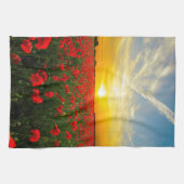 Wonderful Poppy Field Sunset Horizon Theedoek (Horizontaal)