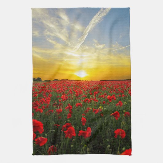 Wonderful Poppy Field Sunset Horizon Theedoek (Verticaal)