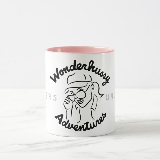 Wonderhussy Adventures Portrait Coffee Mok (Midden)