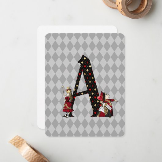 Wonderland Alice & Queen of Hearts Letter A Notitiekaartje (Voorkant / Achterkant in situ)