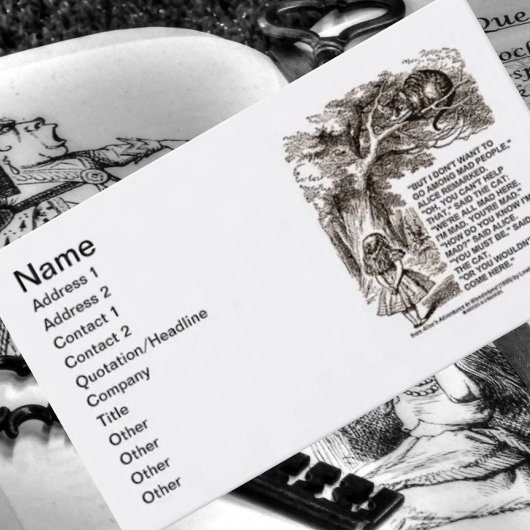 Wonderland wil niet tussen gekke mensen gaan Alice Visitekaartje