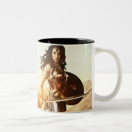 Wondervrouw op zonsondergang tweekleurige koffiemok